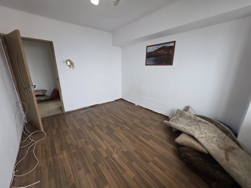 Berceni, pe B-ul Obregia, stradal, bloc reabilitat, pasajul Europa Unita